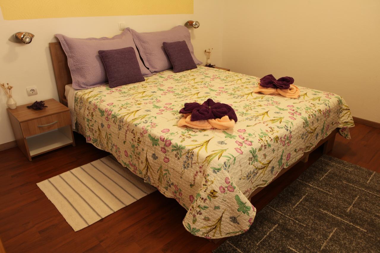 Guesthouse Samolov Vrhovine Zewnętrze zdjęcie